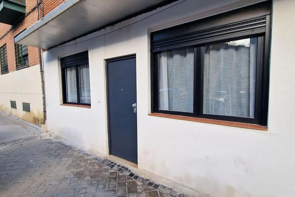 Loft en Madrid junto al metro.-1