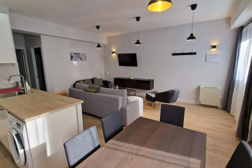 Loft En Madrid Junto Al Metro.-1